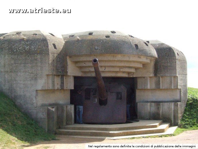 I gnoche gaveva costruì el vallo atlantico ,migliaia de chilometri de bunker e fortificazioni ,e queste xe proprio sora le spiage del sbarco de l'ultima guera.