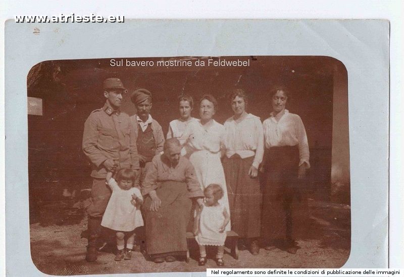 1918 Rudolfswert famiglia e paesani.jpg