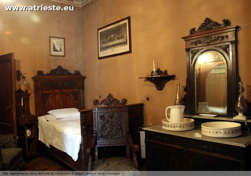 www.atrieste.eu_foto_a002_museits2_museostoriapatriamorpurgo419.jpg