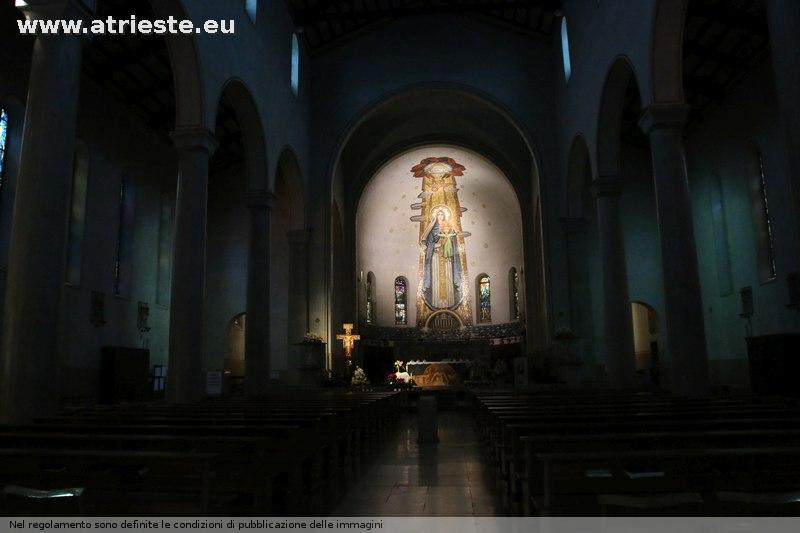 www.atrieste.eu_foto_a002_chiesamadonnadelmare_presepi20168.jpg